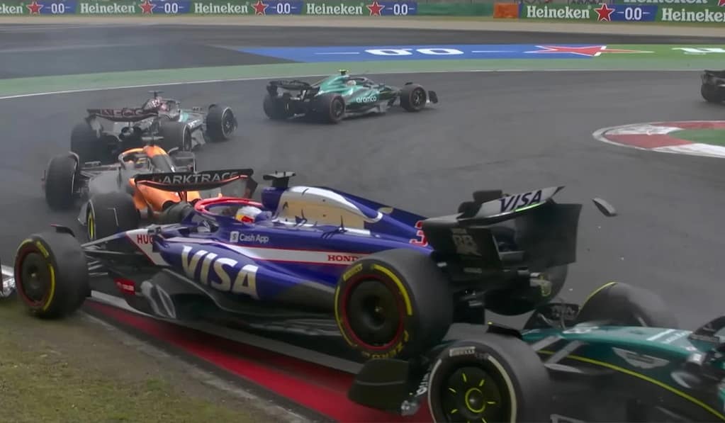 Lance Stroll crashing into Daniel Ricciardo
