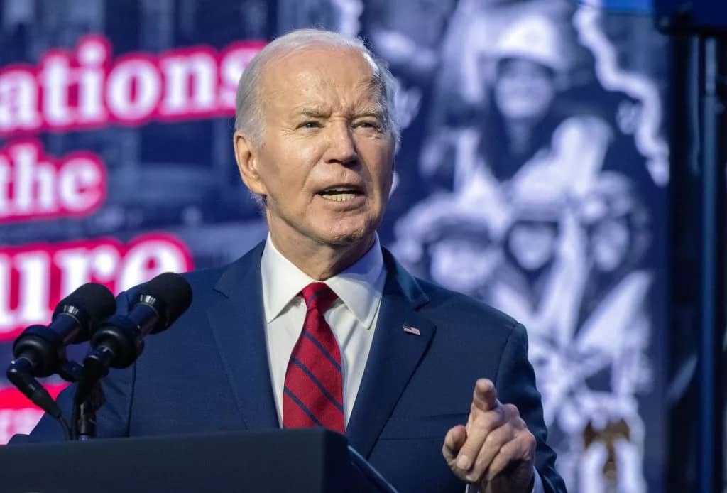 Biden Administration Proposes 100% Tariffs on Chinese EV Imports