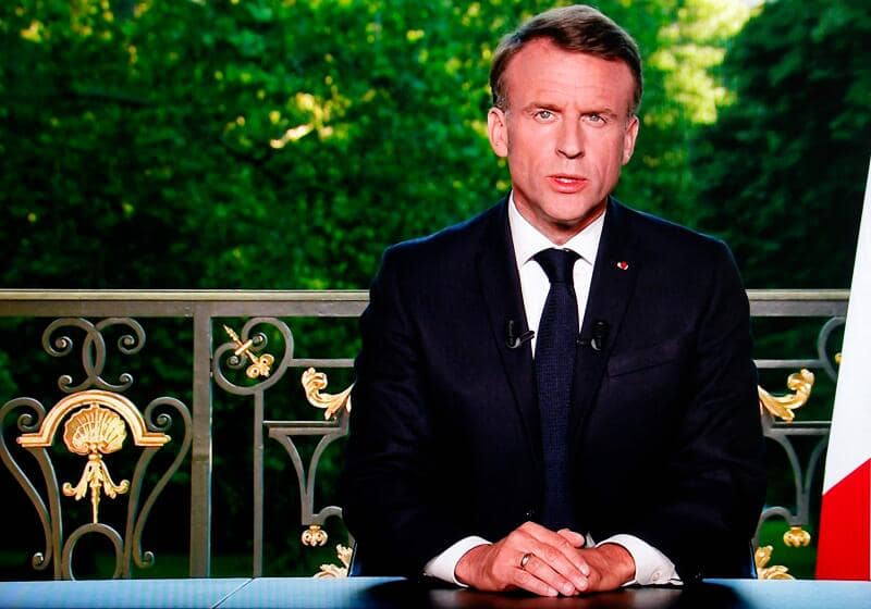 Macron snap election announcement